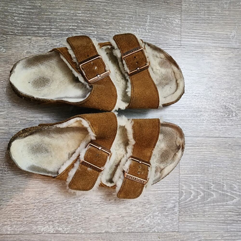 Birkenstock Arizona Shearling & Suede  Sandals Size 37 (6-6.5) $165 Mink